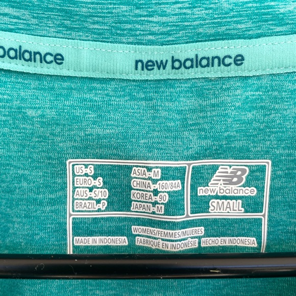 Women's New Balance Half Zip Pullover Size Small - Picture 7 of 7